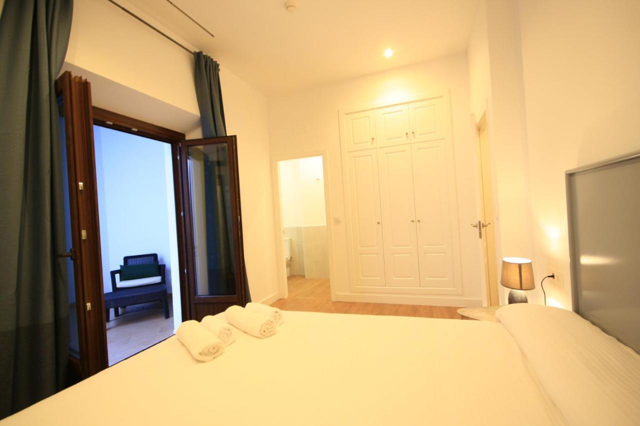 Apartamentos Setas Center เซบีญา ภายนอก รูปภาพ